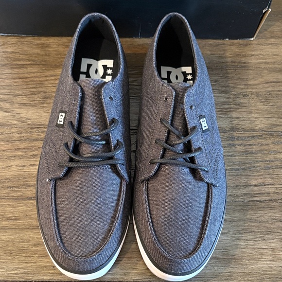 NIB [DC] Standard TX Low Charcoal Gray Canvas Skater Sneakers Shoes Men's 7.5 - Picture 9 of 13